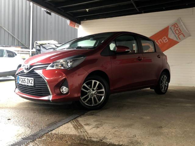 2015 Toyota Yaris 1.33 VVT-i Icon 5dr CVT