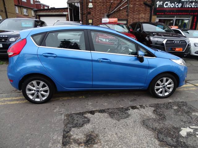 2010 Ford Fiesta 1.25 Zetec 5dr [82]