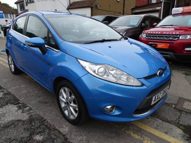 Ford Fiesta 1.25 Zetec 5dr [82] Hatchback Petrol Blue