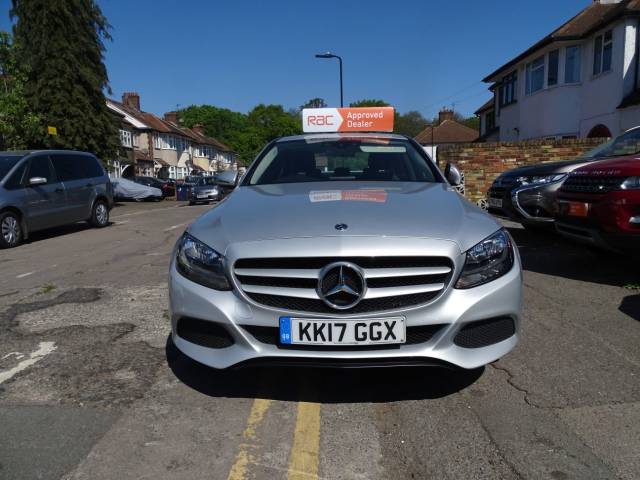 Mercedes-Benz C Class 2.0 C200 SE 4dr 9G-Tronic Saloon Petrol Silver