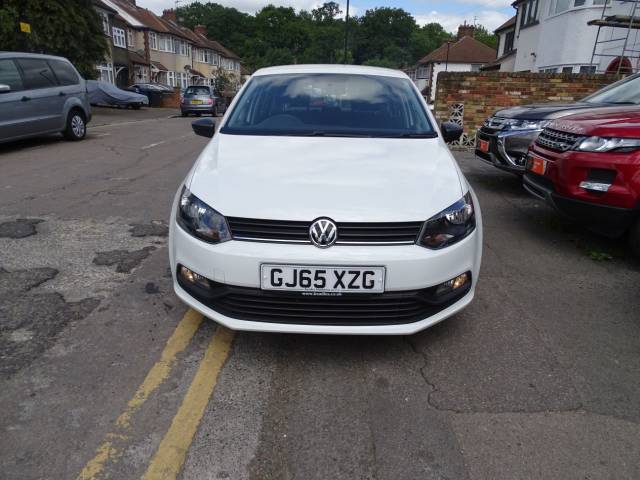 Volkswagen Polo 1.0 S 5dr [AC] Hatchback Petrol White