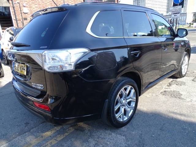 2015 Mitsubishi Outlander 2.0 PHEV GX4hs 5dr Auto