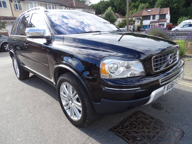 Volvo XC90 2.4 D5 [200] Executive 5dr Geartronic Estate Diesel Black