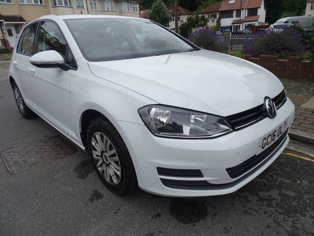 Volkswagen Golf 1.4 TSI 125 S 5dr DSG Hatchback Petrol White