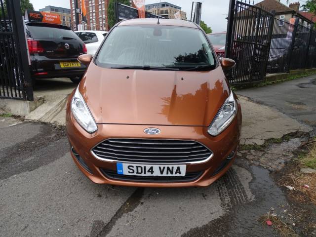 2014 Ford Fiesta 1.6 Titanium 5dr Powershift