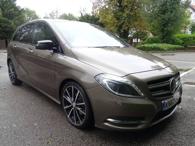 Mercedes-Benz B Class 1.6 B180 BlueEFFICIENCY Sport 5dr Auto MPV Petrol Grey