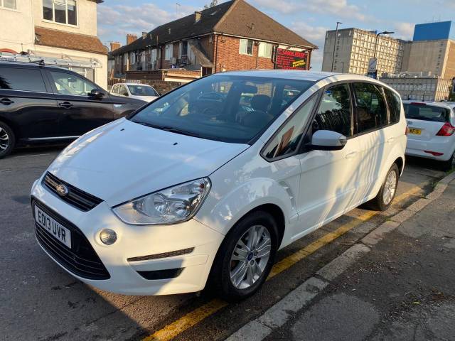 2013 Ford S-MAX 2.0 TDCi 140 Zetec 5dr Powershift