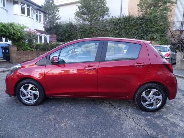 2014 Toyota Yaris 1.5 Hybrid Icon 5dr CVT