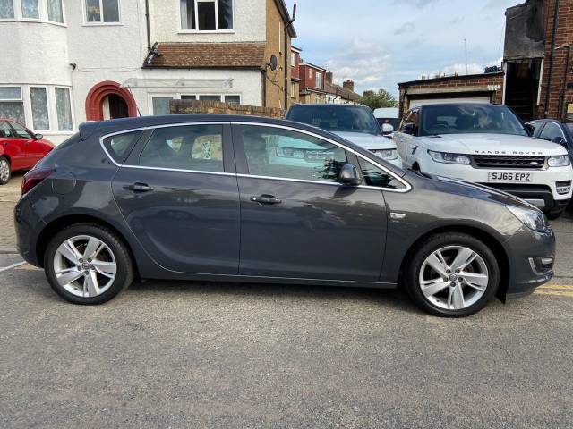 2013 Vauxhall Astra 1.4 ASTRA SRI