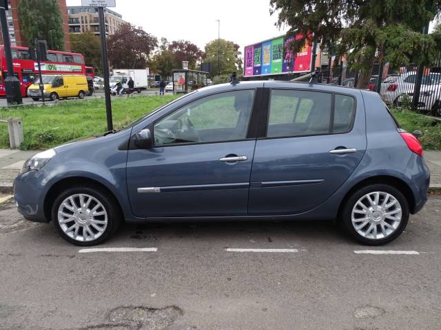 2010 Renault Clio 1.5 dCi 86 Dynamique 5dr