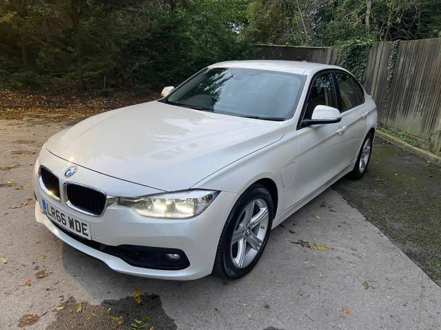 2016 BMW 3 Series 2.0 330e SE 4dr Step Auto