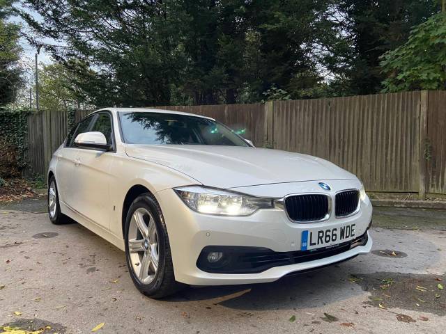 2016 BMW 3 Series 2.0 330e SE 4dr Step Auto