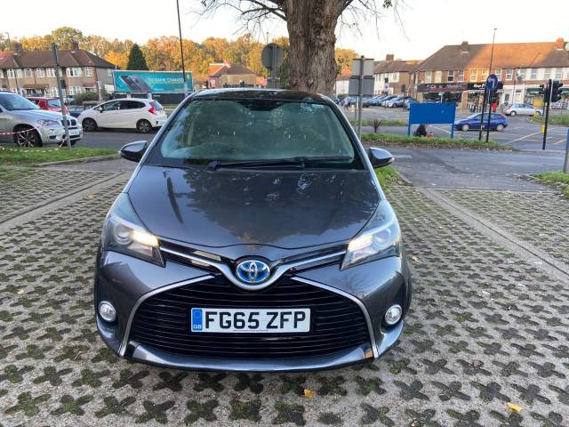 2015 Toyota Yaris 1.5 Hybrid Sport 5dr CVT