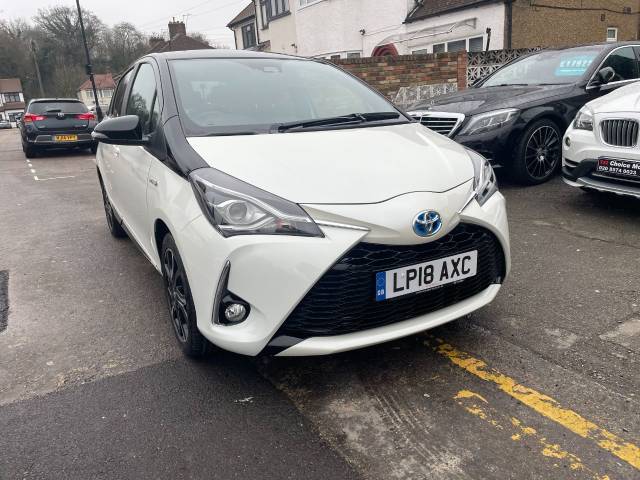 Toyota Yaris 1.5 VVT-i Y20 5dr CVT [Bi-tone] Hatchback Petrol White/black