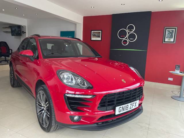 Porsche Macan 3.0 S 5dr PDK Estate Petrol Red