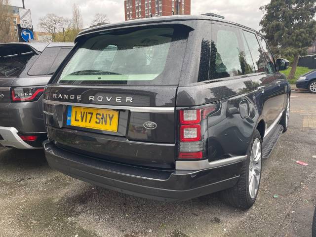 2017 Land Rover Range Rover 3.0 TDV6 Vogue SE 4dr Auto