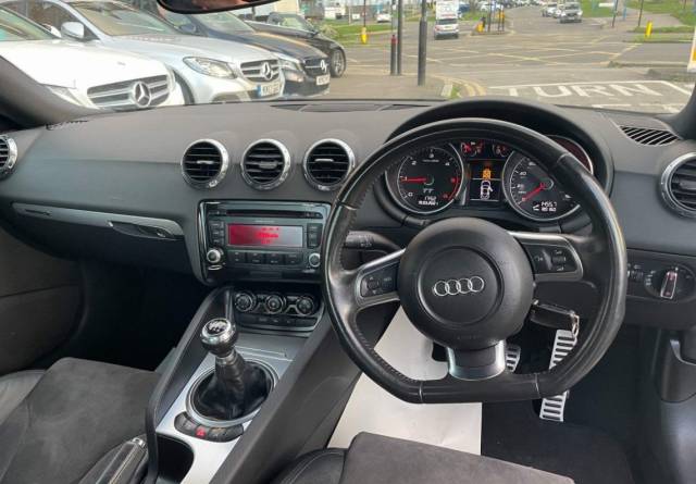 2009 Audi TT 2.0 TDI Quattro 2dr