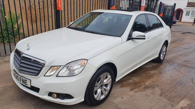 2010 Mercedes-Benz E Class 1.8 E200 CGI BlueEFFICIENCY SE 4dr