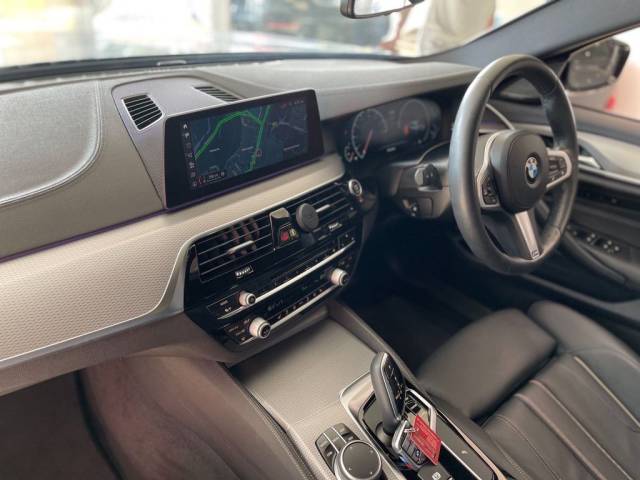 2019 BMW 5 Series 2.0 530i M Sport 4dr Auto