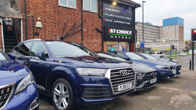 Audi Q7 3.0 TDI 218 Quattro S Line 5dr Tip Auto Estate Diesel Blue