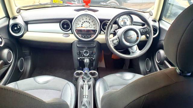 2013 Mini Hatchback 1.6 Cooper 3dr Auto