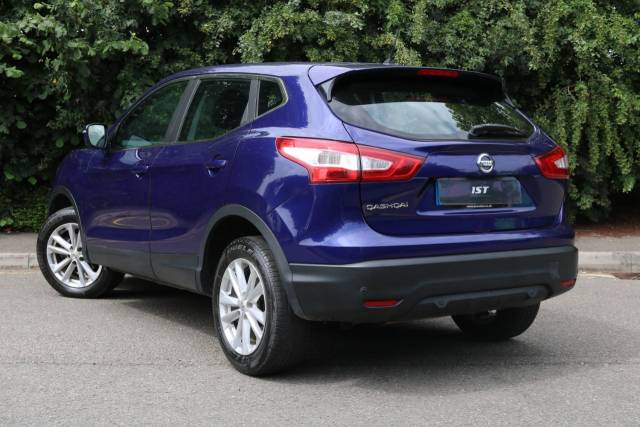 2017 Nissan Qashqai 1.2 DiG-T Acenta [Smart Vision Pack] 5dr