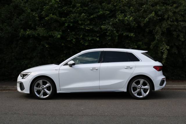 2022 Audi A3 1.5 35 TFSI S Line 5dr S Tronic