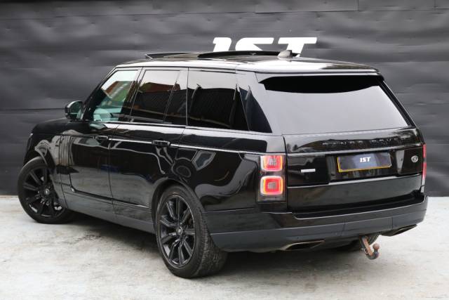 2018 Land Rover Range Rover 3.0 TDV6 Autobiography 4dr Auto
