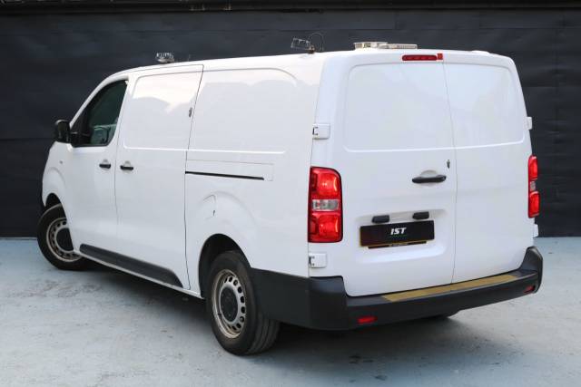2022 Vauxhall Vivaro 2900 1.5d 100PS Dynamic H1 Van