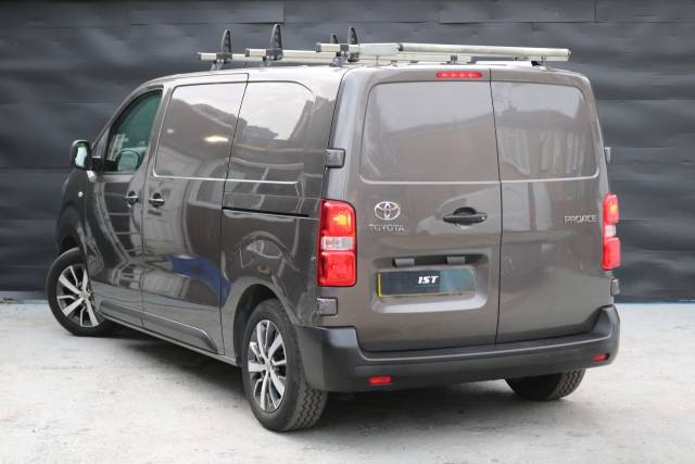 2019 Toyota Proace 1.5D 120 Icon Van