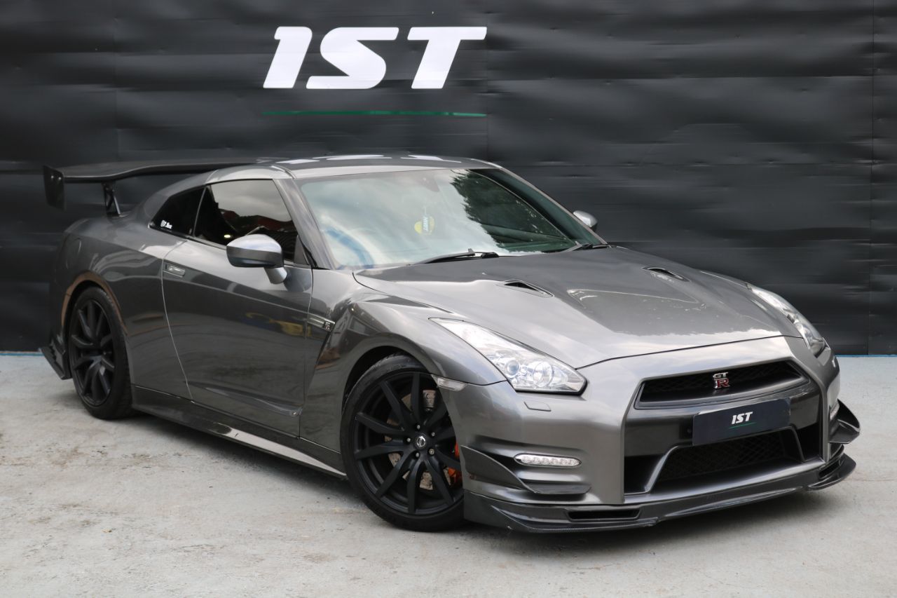 2012 Nissan GT-R
