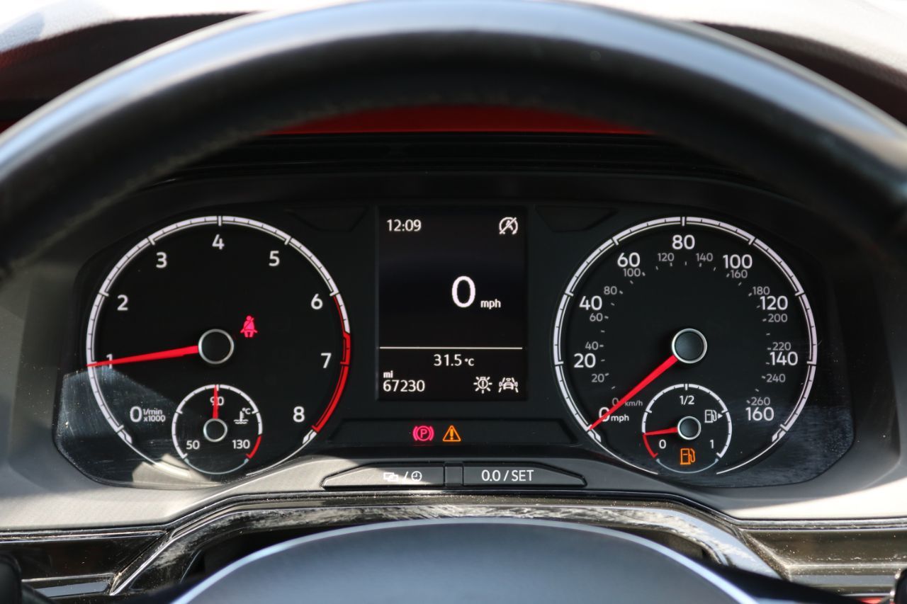 2018 Volkswagen Polo thumbnail 17