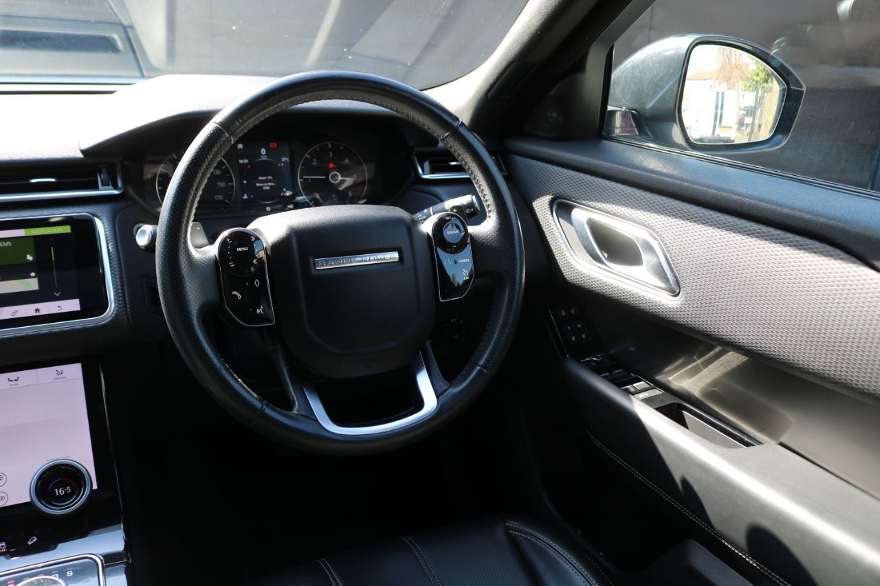 2017 Land Rover Range Rover Velar thumbnail 16