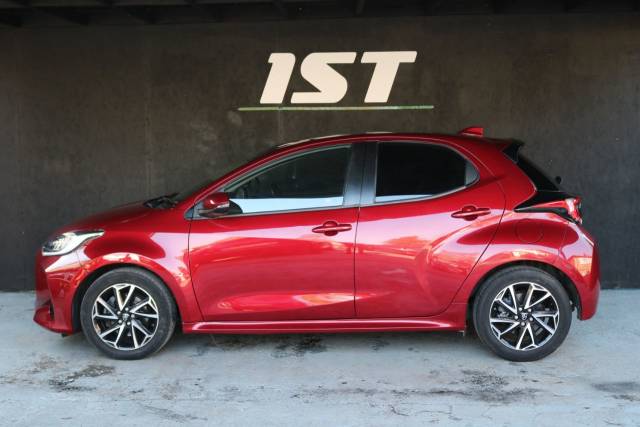 2021 Toyota Yaris 1.5 Hybrid Design 5dr CVT
