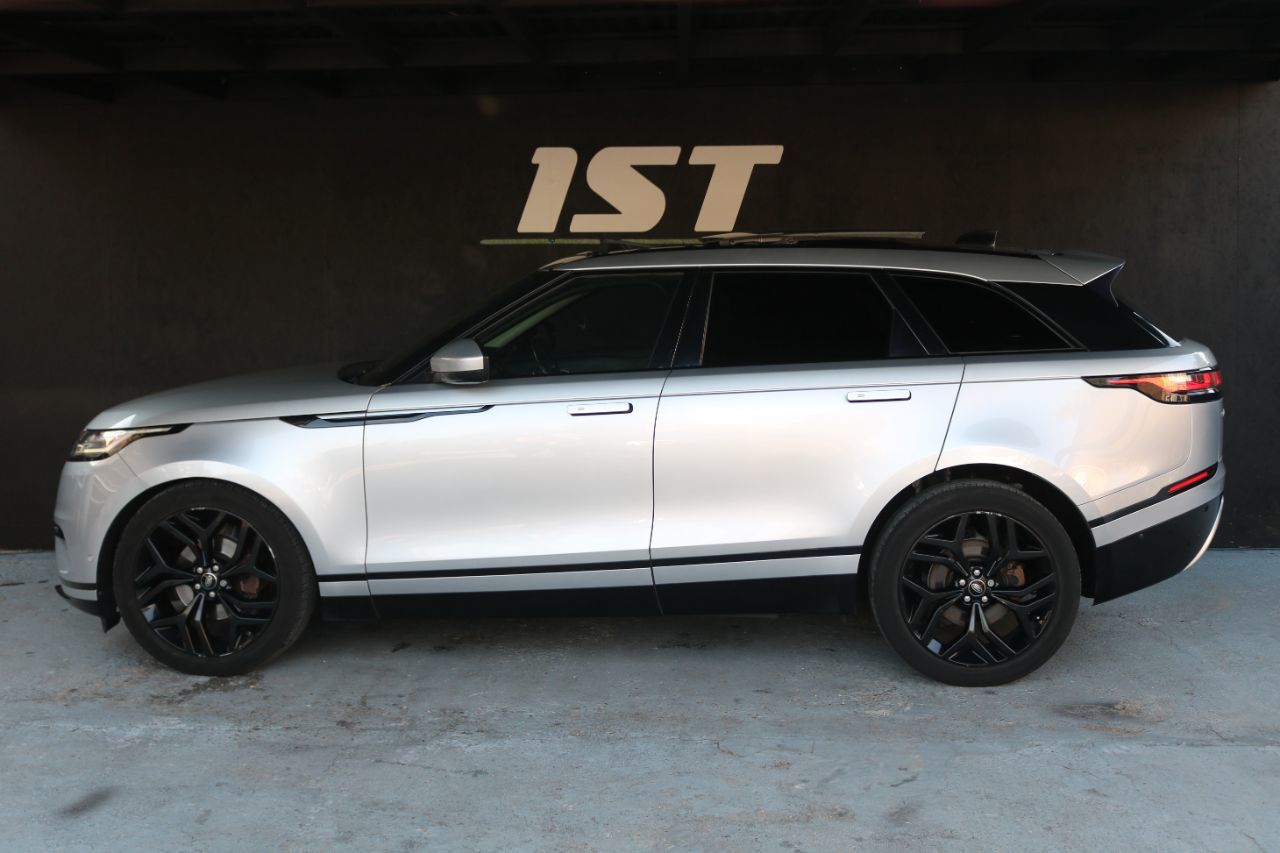 2017 Land Rover Range Rover Velar thumbnail 4