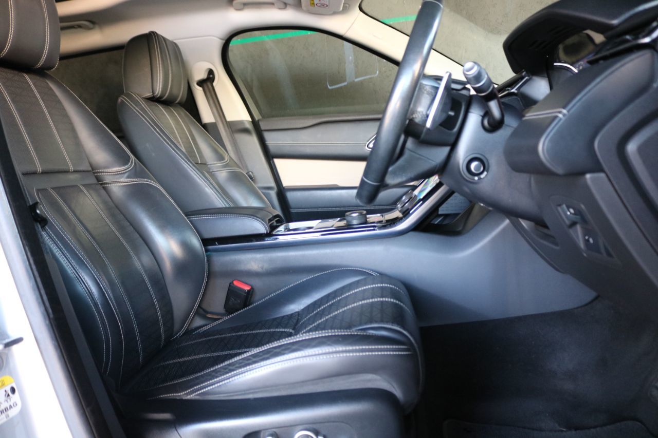 2017 Land Rover Range Rover Velar thumbnail 10