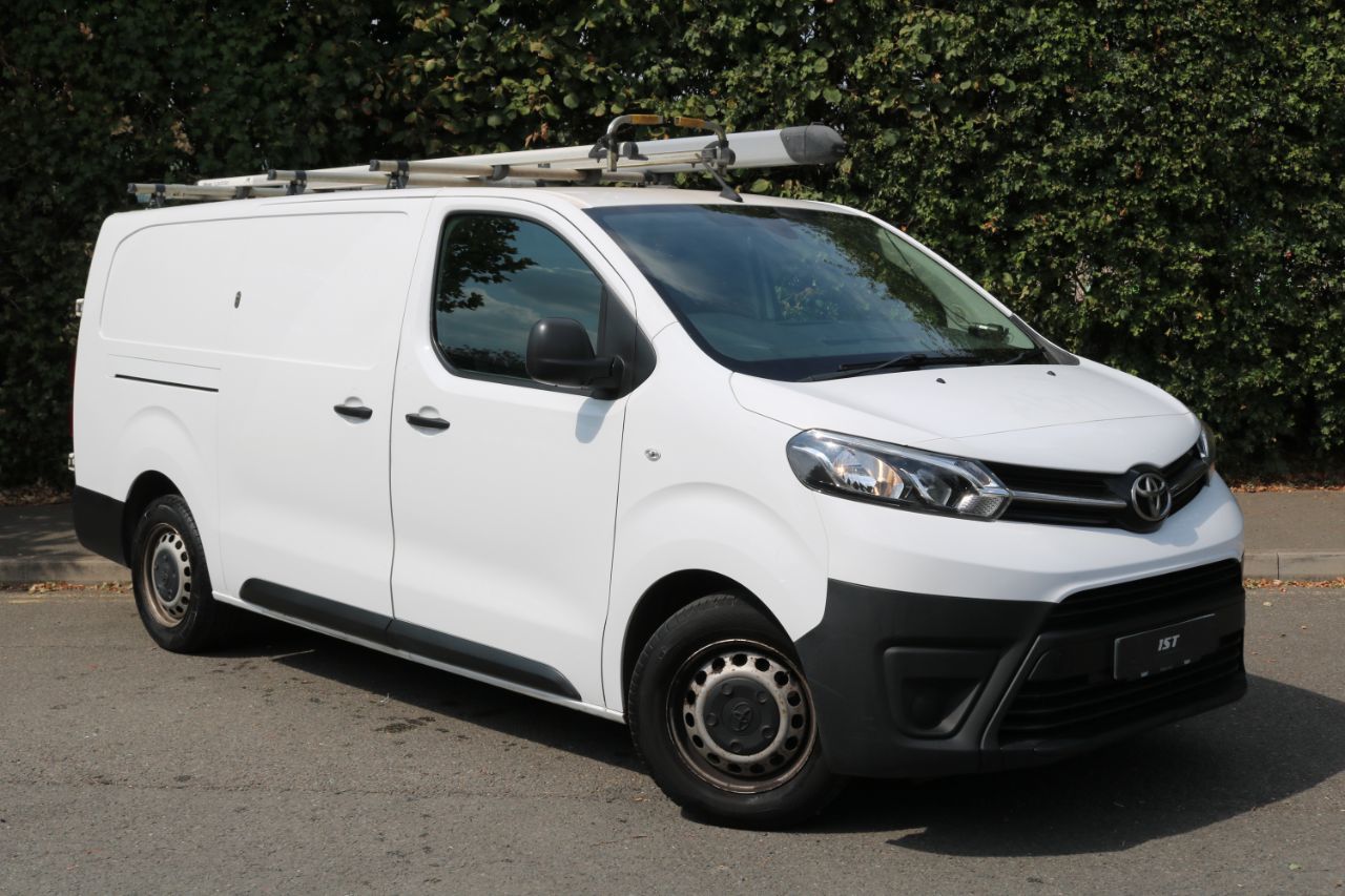 2021 Toyota Proace