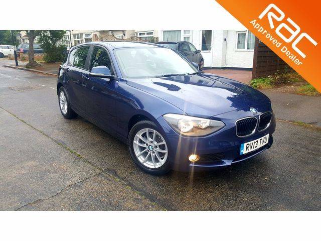 BMW 1 Series 2.0 116d SE 5dr Step Auto Hatchback Diesel Blue