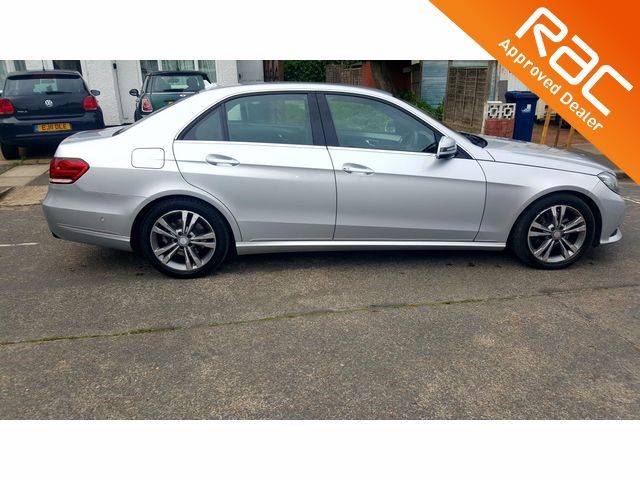 2013 Mercedes-Benz E Class 2.1 E300 BlueTEC Hybrid SE 4dr 7G-Tronic