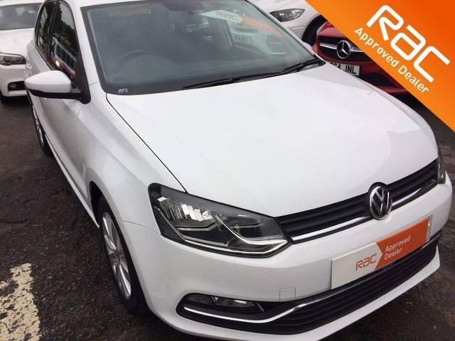 Volkswagen Polo 1.2 TSI SE 5dr DSG Hatchback Petrol White