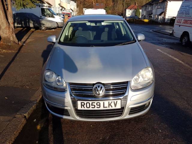 2009 Volkswagen Jetta 1.4 SE TSI 4dr [122]