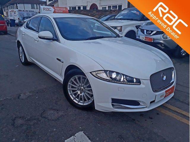 Jaguar XF 2.2d [163] SE 4dr Auto Saloon Diesel White