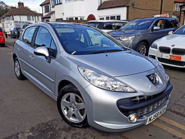 Peugeot 207 1.4 VTi Cielo [95] 5dr Hatchback Petrol Silver