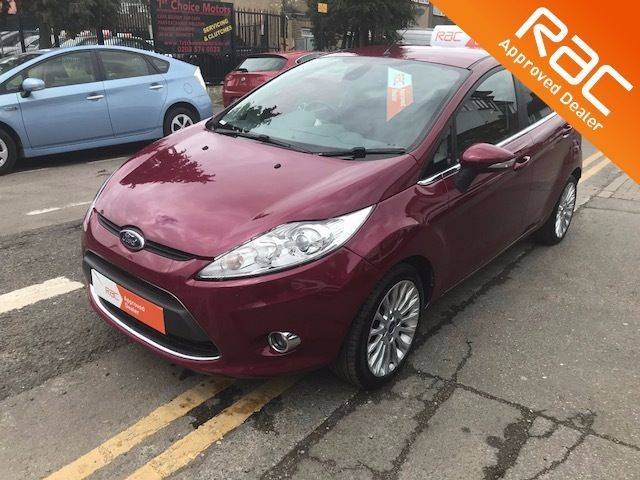 Ford Fiesta 1.4 Titanium 5dr Auto Hatchback Petrol Red