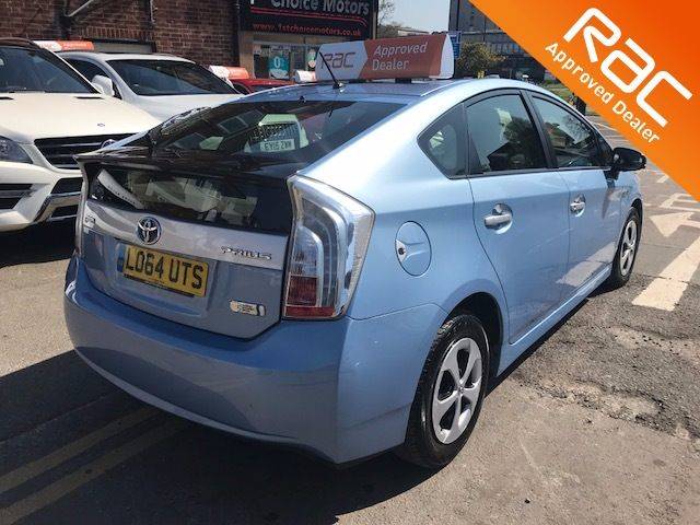 2014 Toyota Prius 1.8 VVTi Plug-in 5dr CVT Auto