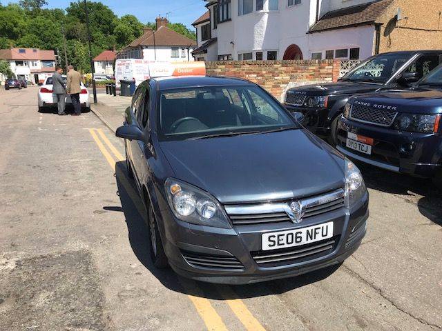 Vauxhall Astra 1.4i 16V Active 5dr Hatchback Petrol Blue