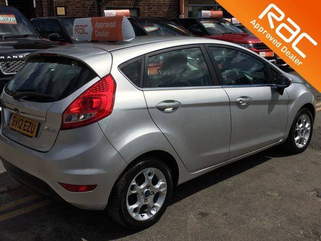 2012 Ford Fiesta 1.4 Zetec 5dr Auto