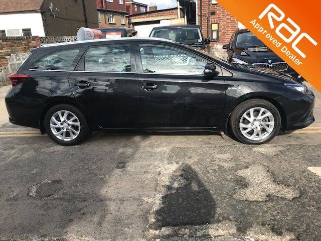 2016 Toyota Auris 1.8 Hybrid Business Edition TSS 5dr CVT