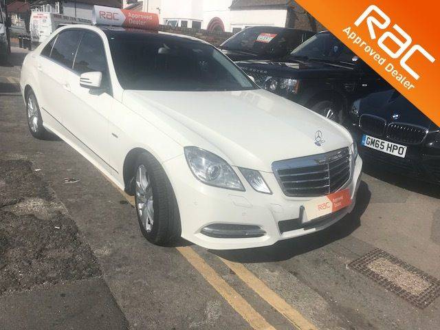 Mercedes-Benz E Class 2.1 E220 CDI BlueEFFICIENCY Avantgarde 4dr Tip Auto Saloon Diesel White