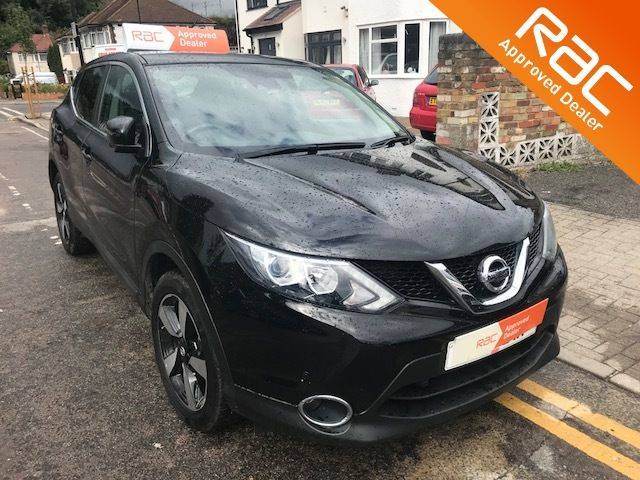 Nissan Qashqai 1.5 dCi N-Tec 5dr Hatchback Diesel Black